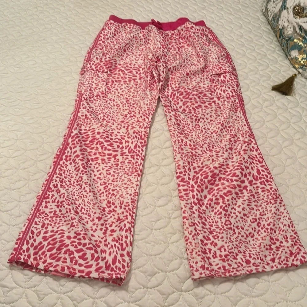 The Children’s Place Athletic Dept Authentic Sportswear Pink Chetah Winter Pants